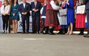 Buskie spotkania z folklorem  (8)