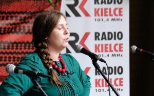 Buskie spotkania z folklorem  (13)