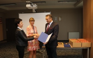 Pomoc dla Polaków (1)