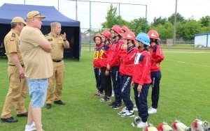 Strażackie zmagania sportowe w gminie Morawica (8)