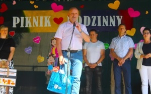 Piknik rodzinny w szkole w Chmielniku (1)