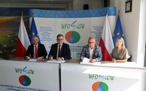 Podpisanie umowy z WFOŚiGW (1)