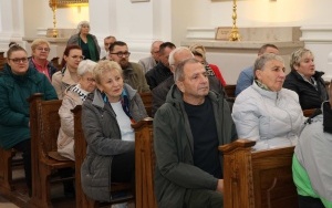 XVII Powiatowy Przegląd Zespołó Chóralnych na Świętym Krzyżu (20)