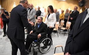 Wręczono Krzyże Wolności i Solidarności (5)