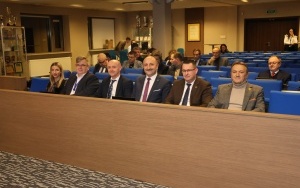 IX Sesja Rady Powiatu w Kielcach (2)