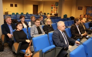 IX Sesja Rady Powiatu w Kielcach (4)
