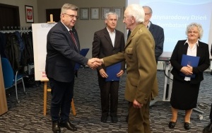 Posiedzenie Powiatowej Rady Kombatantów i Osób Represjonowanych przy Staroście Kieleckim   (6)