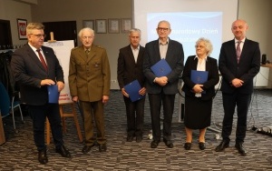 Posiedzenie Powiatowej Rady Kombatantów i Osób Represjonowanych przy Staroście Kieleckim   (7)