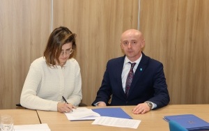 Podpisanie umów (2)