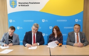 Podpisanie umów (5)