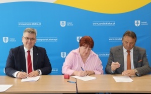 Podpisanie umów (7)