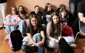 Spotkanie profilaktyczne dla uczniów w Chęcinach i Bodzentynie (1)