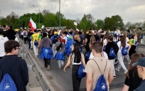Uczniowie PZS w Chmielniku w Marszu Żywych (5)
