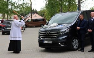 Nowy bus dla DPS w Łagiewnikach (13)