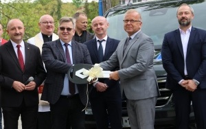 Nowy bus dla DPS w Łagiewnikach (3)