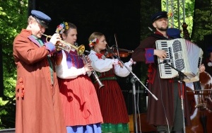 XVIII Jarmark Świętokrzyski - Scena (1)