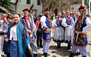 XVIII Jarmark Świętokrzyski - Korowód i Msza (7)