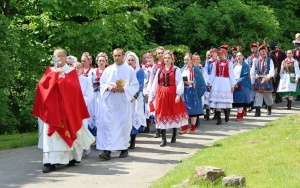 XVIII Jarmark Świętokrzyski - Korowód i Msza (7)