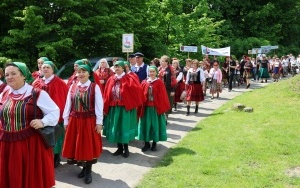 XVIII Jarmark Świętokrzyski - Korowód i Msza (11)