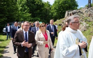 XVIII Jarmark Świętokrzyski - Korowód i Msza (15)