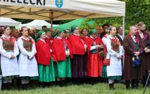 XVIII Jarmark Świętokrzyski - Korowód i Msza (10)