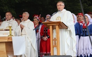 XVIII Jarmark Świętokrzyski - Korowód i Msza (18)