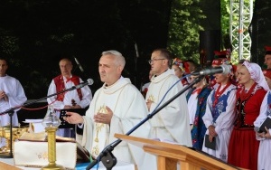 XVIII Jarmark Świętokrzyski - Korowód i Msza (17)