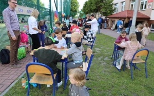 Niezapominajkowy Piknik Rodzinny w Chmielniku  (8)