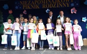 Niezapominajkowy Piknik Rodzinny w Chmielniku  (7)