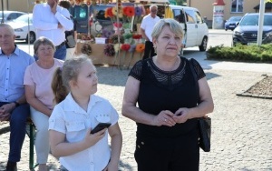 Tłumy Ludzi na XVI Powiatowym Przeglądzie Orkiestr Dętych w Daleszycach (5)