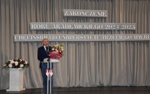 Zakończenie roku akademickiego Chęcińskiego Uniwersytetu Trzeciego Wieku (15)
