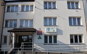 Schronisko w Bodzentynie (9)