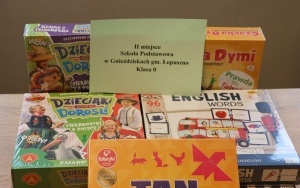 Wręczenie nagród w I Konkursie Plastycznym „Mieszkańcy łąki” (8)