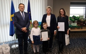Wręczenie nagród w I Konkursie Plastycznym „Mieszkańcy łąki” (1)