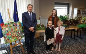 Wręczenie nagród w I Konkursie Plastycznym „Mieszkańcy łąki” (5)