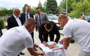 Otwarcie nowego internatu i kompleksu sportowego przy PZS w Łopusznie (1)