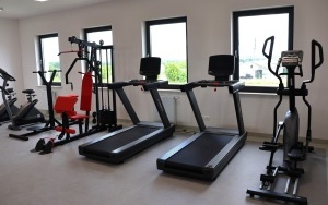 Otwarcie nowego internatu i kompleksu sportowego przy PZS w Łopusznie (7)