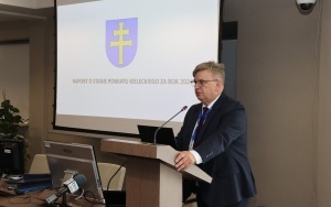 Absolutorium dla Zarządu Powiatu (9)