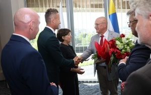Podziękowania dla Zbigniewa Szybalskiego (8)
