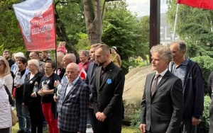 Pomnik Rzezi Wołyńskiej (10)