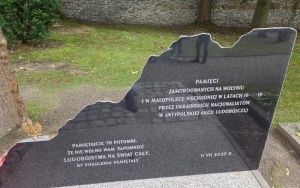 Pomnik Rzezi Wołyńskiej (12)