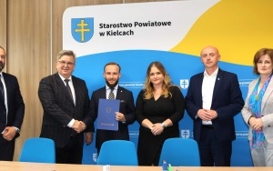 Podpisanie umów (5)