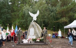 Bohaterscy lotnicy uczczeni w Gościńcu (8)
