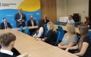 Stypendia Starosty Kieleckiego wręczone! (2)