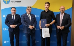 Stypendia Starosty Kieleckiego wręczone! (10)