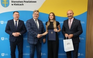 Stypendia Starosty Kieleckiego wręczone! (14)