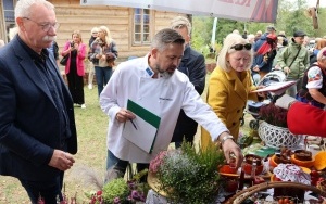 V Festiwal Smaków Babiego Lata- stoiska konkursowe (14)