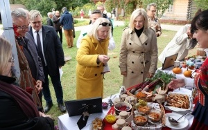 V Festiwal Smaków Babiego Lata- stoiska konkursowe (4)