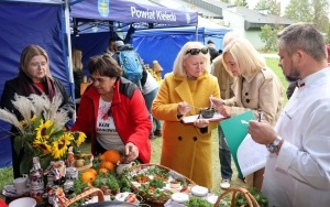 V Festiwal Smaków Babiego Lata- stoiska konkursowe (14)