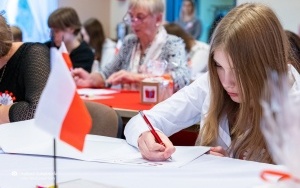 Miedzianogórskie Dyktando na Święto Niepodległości (6)